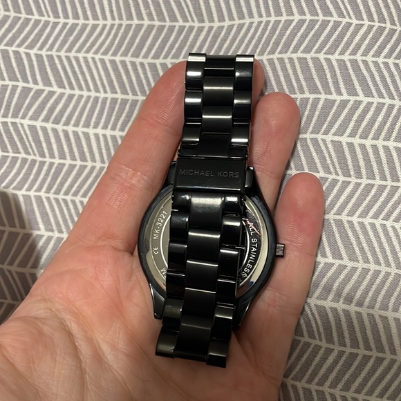 Black Womens Michael Kors Watch - Picture 2 of 2